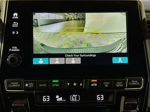 Used 2023 Honda Odyssey Sport image 13