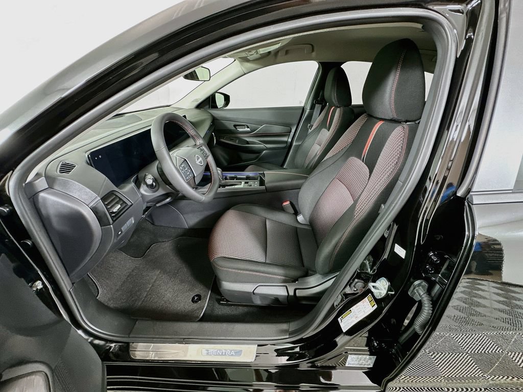 Used 2026 Nissan Sentra SR w/ Floor Mat Package FWD image 19