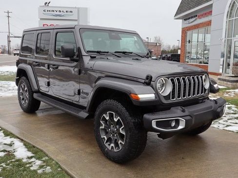New 2026 Jeep Wrangler Unlimited Sahara AWD/4WD image 3