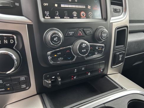 Used 2017 RAM 1500 Big Horn AWD/4WD image 21