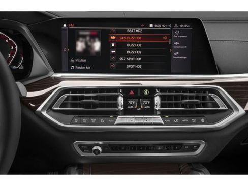 Used 2022 BMW X6 xDrive40i w/ Executive Package AWD/4WD image 13