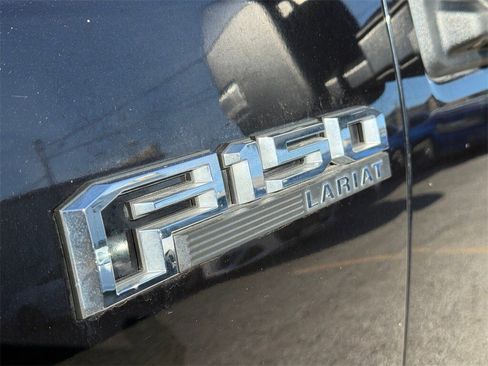 Used 2019 Ford F150 Lariat w/ Equipment Group 502A Luxury image 6