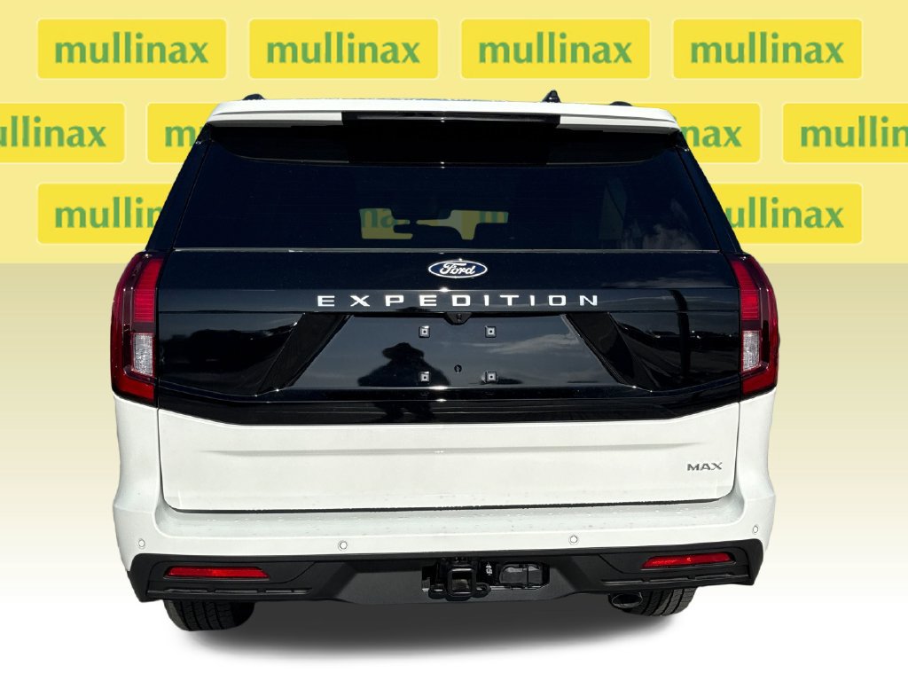 New 2027 Ford Expedition Max Active RWD image 14