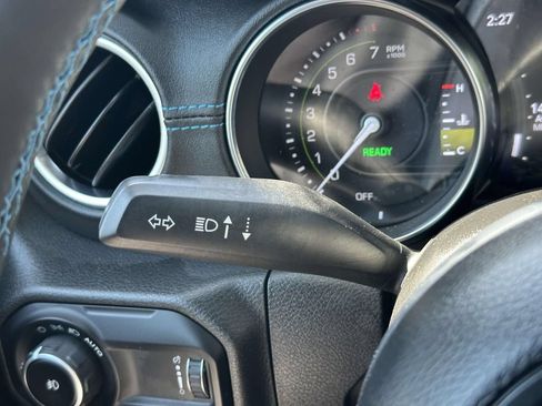 Used 2023 Jeep Wrangler Unlimited Rubicon 4xe w/ Cold Weather Group AWD/4WD image 20
