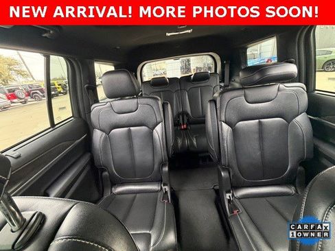 Used 2024 Jeep Grand Cherokee L Limited w/ Luxury Tech Group II image 8