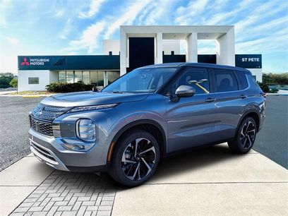 Used 2024 Mitsubishi Outlander SE