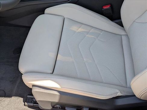 New 2026 BMW 228i xDrive AWD/4WD image 4