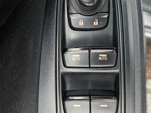 Used 2018 Subaru Impreza 2.0i image 14