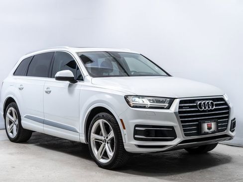 Used 2019 Audi Q7 3.0T Prestige AWD/4WD image 9