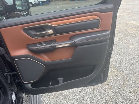 Used 2023 RAM 1500 Limited image 9