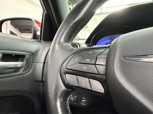 Used 2016 Chrysler 300 S image 16