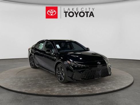 New 2026 Toyota Camry XSE FWD image 9
