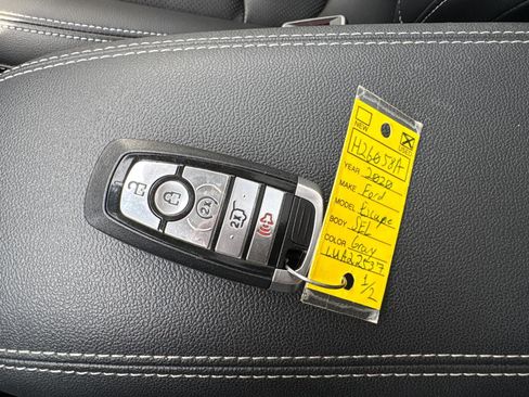 Used 2020 Ford Escape SEL FWD image 48