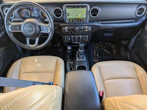 Used 2019 Jeep Wrangler Unlimited Sahara AWD/4WD image 18