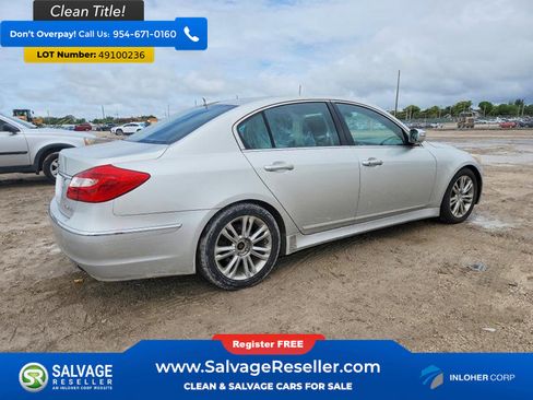 Used 2013 Hyundai Genesis 3.8 w/ Premium Pkg image 4