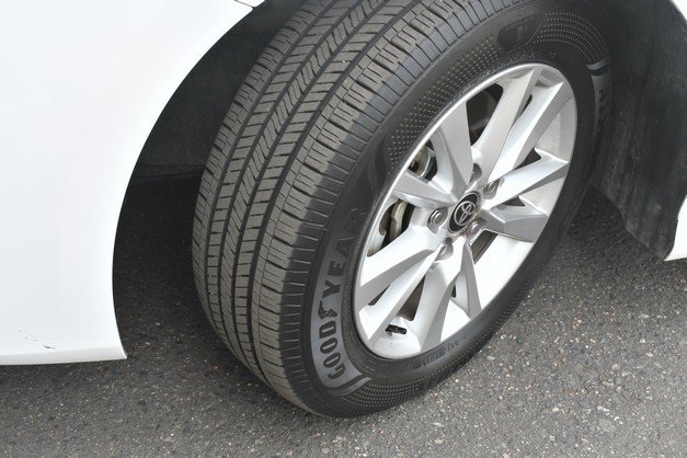 Certified 2025 Toyota Camry LE AWD/4WD image 11