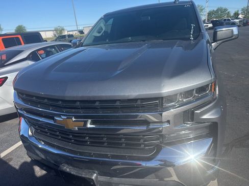 Used 2019 Chevrolet Silverado 1500 LT w/ Texas Edition RWD image 2