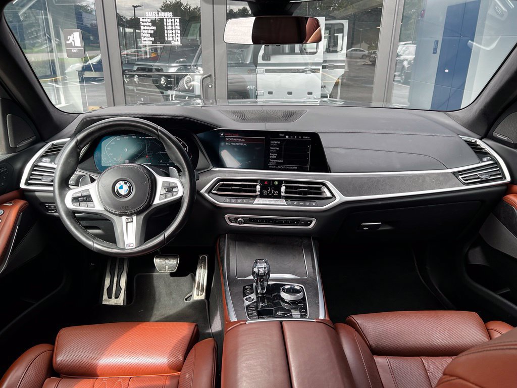 Used 2022 BMW X7 M50i w/ Executive Package AWD/4WD image 12