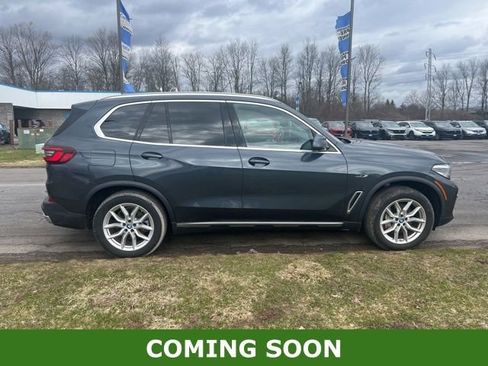 Used 2022 BMW X5 xDrive45e w/ Climate Comfort Package image 1