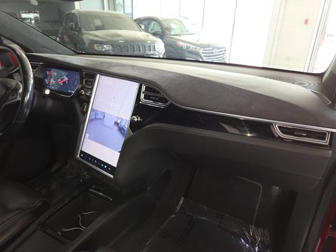 Used 2016 Tesla Model X 90D AWD/4WD image 34