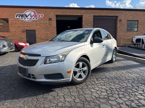 Used 2014 Chevrolet Cruze LT image 1