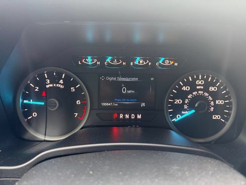 Used 2020 Ford F150 XLT w/ Equipment Group 302A Luxury AWD/4WD image 19