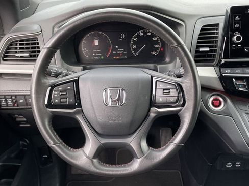 Used 2025 Honda Odyssey Sport-L image 12