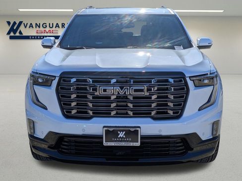 New 2026 GMC Acadia Denali Ultimate w/ LPO, Floor Liner Package image 4