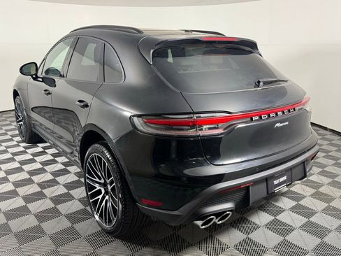 New 2025 Porsche Macan image 3