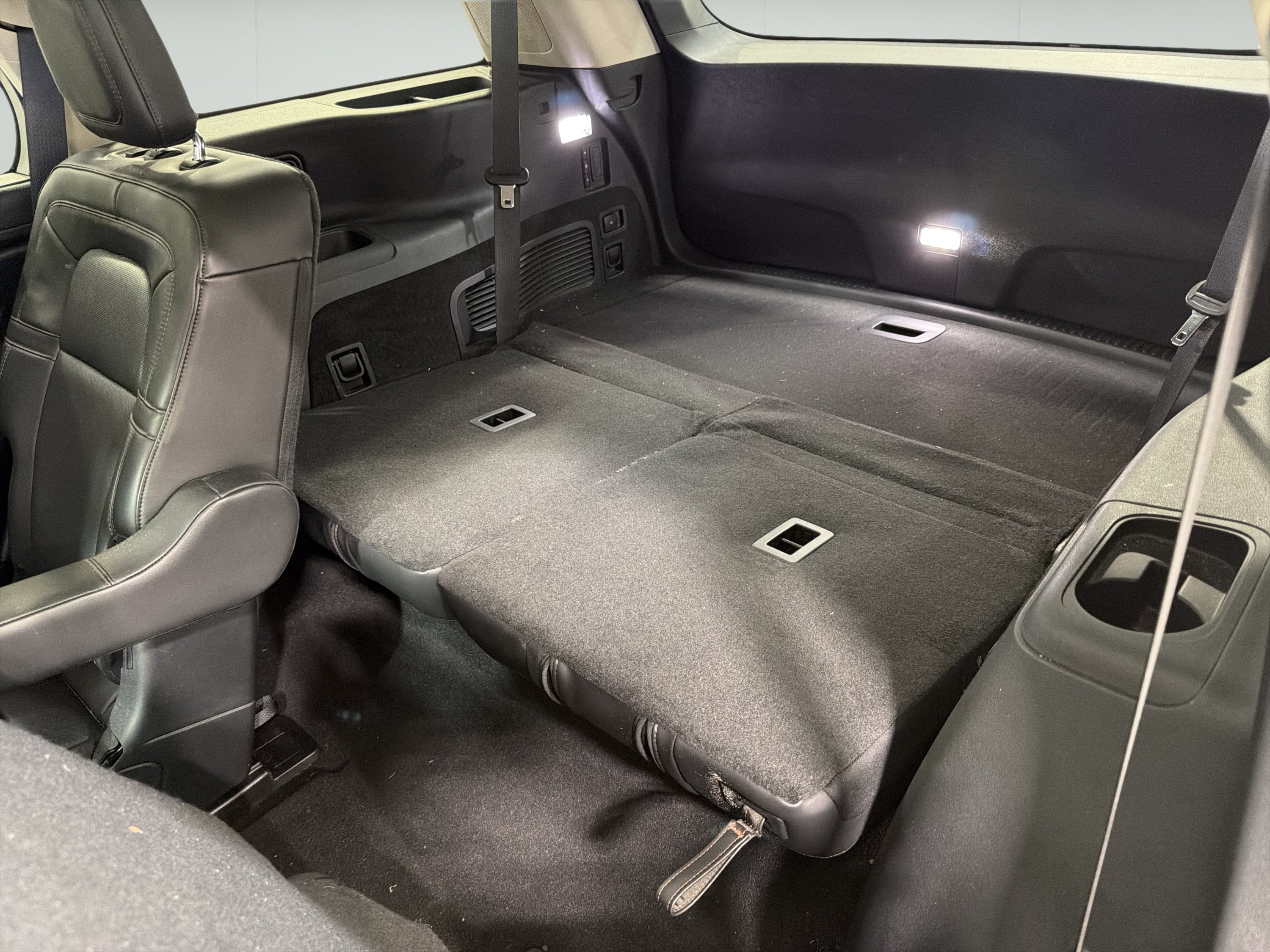 Used 2023 Lincoln Aviator Reserve w/ Equipment Group 201A AWD/4WD image 13