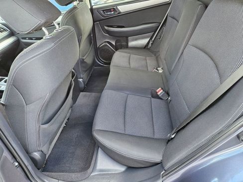 Used 2015 Subaru Outback 2.5i Premium image 14