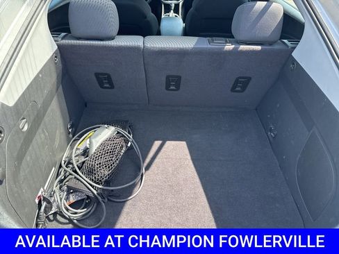 Used 2016 Chevrolet Volt LT FWD image 15