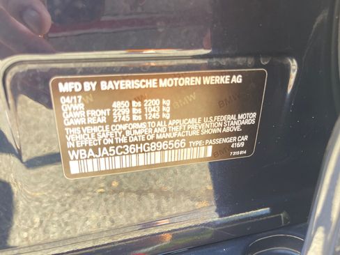 Used 2017 BMW 530i RWD image 11