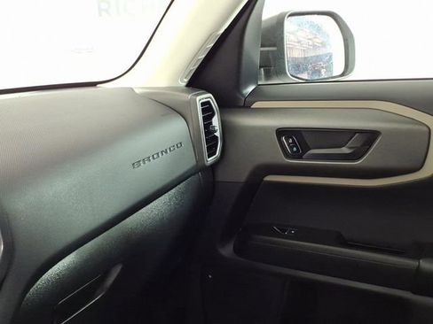 Used 2025 Ford Bronco Sport Big Bend AWD/4WD image 23