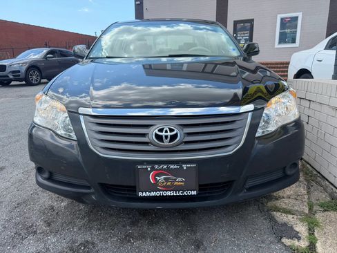Used 2010 Toyota Avalon XL FWD image 6