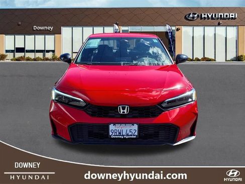 Used 2025 Honda Civic Sport image 2