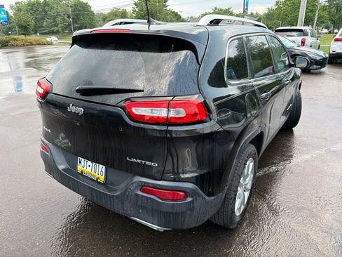 Used 2016 Jeep Cherokee Limited AWD/4WD image 11