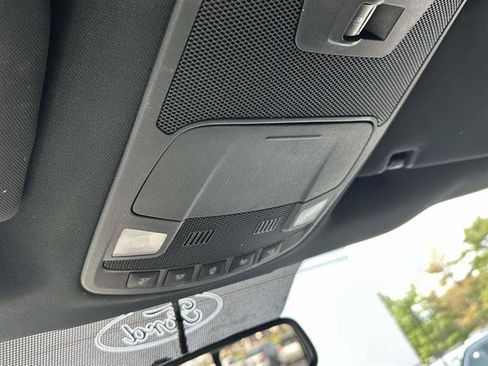 Used 2017 Ford F150 XLT w/ Equipment Group 302A Luxury AWD/4WD image 44