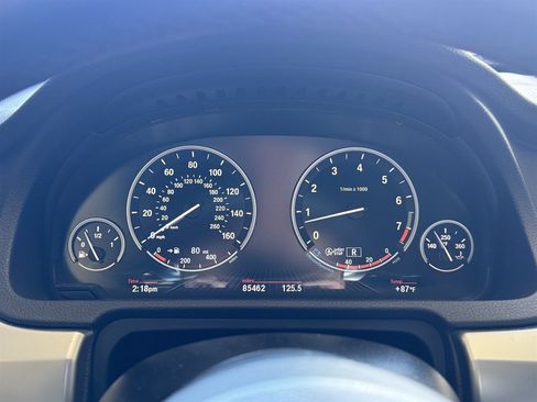Used 2017 BMW 535i Gran Turismo RWD image 7