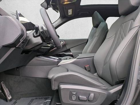 Used 2026 BMW X3 xDrive30i w/ M Sport Package AWD/4WD image 4