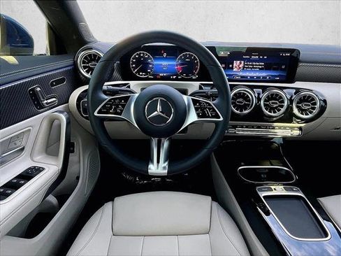 Used 2026 Mercedes-Benz CLA 250 image 7