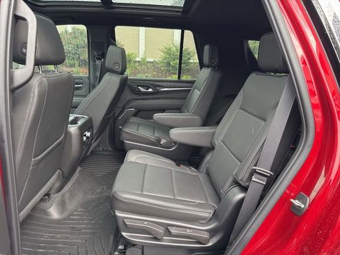 Used 2022 GMC Yukon Denali image 36