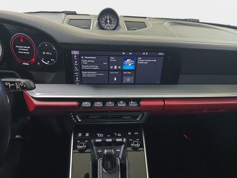 Used 2021 Porsche 911 Turbo S image 22