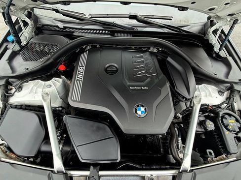 Used 2023 BMW 530i xDrive w/ Convenience Package AWD/4WD image 17