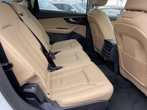 Certified 2023 Audi Q7 3.0T Premium Plus image 28