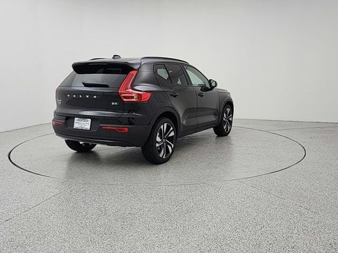 New 2026 Volvo XC40 B5 Ultra w/ Protection Package Premier AWD/4WD image 5