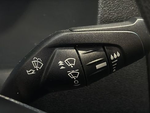 Used 2025 Ford Transit 250 148 Medium Roof Extended AWD image 25