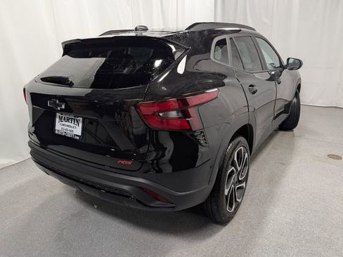 New 2026 Chevrolet Trax RS w/ Sunroof Package image 3