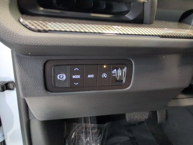 New 2027 Chevrolet Traverse Z71 w/ Enhanced Driving Package AWD/4WD image 21