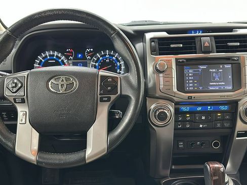 Used 2016 Toyota 4Runner Limited image 11